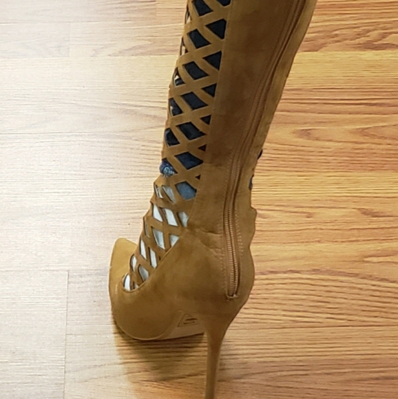 Tan boot heels - Picture 6 of 6